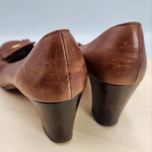 Salvatore Ferragamo Womens Leather Heels sz 7AA - Picture 12 of 14